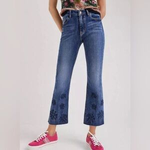 Desigual wide leg flower embroided bleu jeans size 38